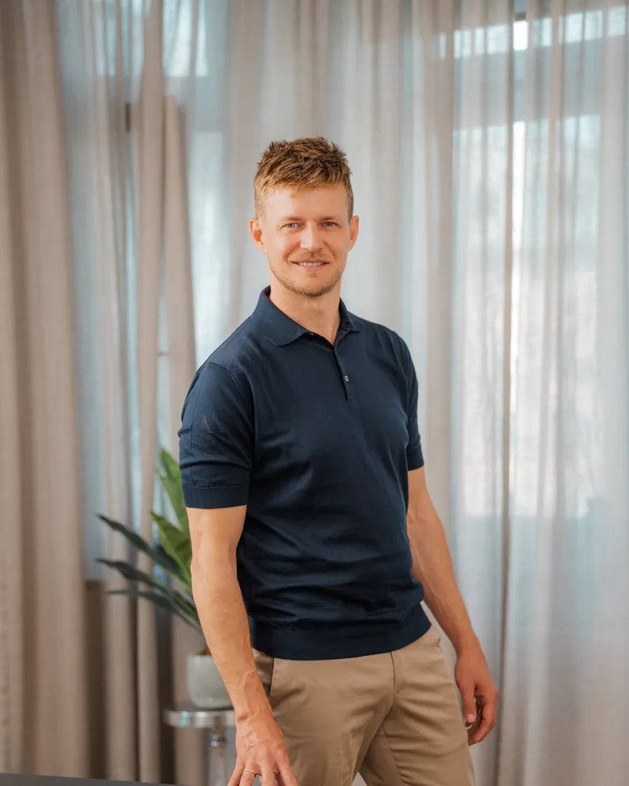 Dr. Fabian Weinschenk, specialist in plastic and aesthetic surgery, medical director of the Ästhetik am Isartor practice in Munich