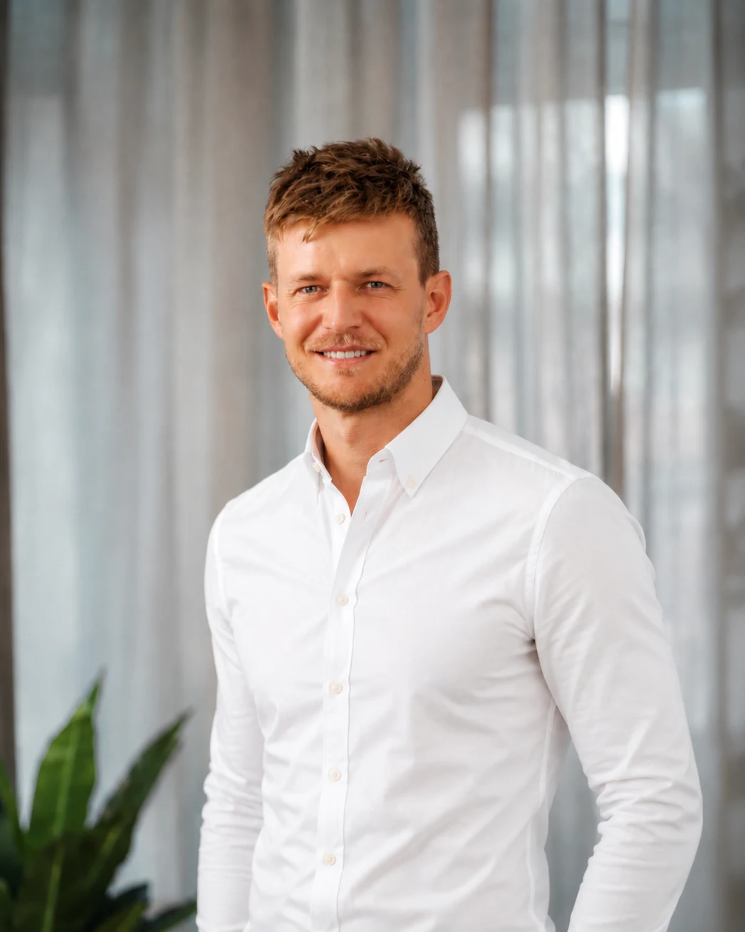 Dr. Fabian Weinschenk, Facharzt für Plastische und Ästhetische Chirurgie — Ästhetik am Isartor, München