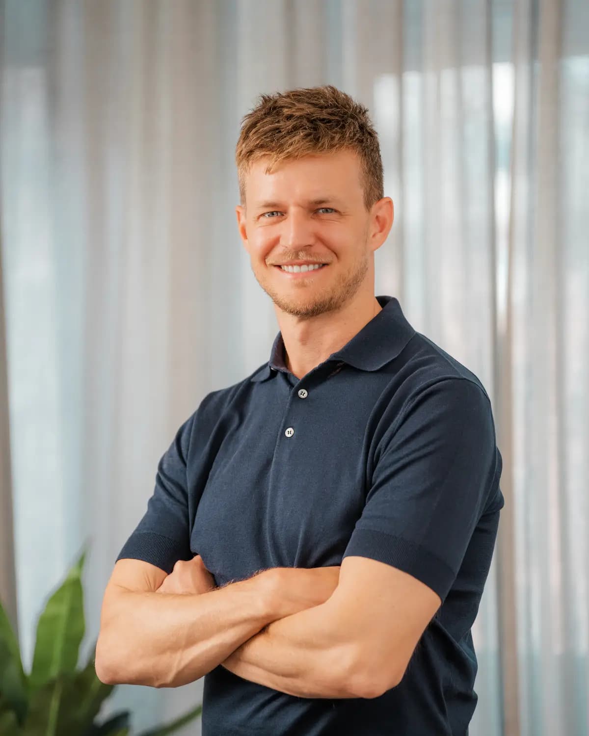 Dr. Fabian Weinschenk, Facharzt für Plastische und Ästhetische Chirurgie, in der Praxis Ästhetik am Isartor am Isartorplatz München